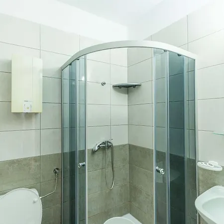 Pod Lwem Bed & Breakfast Niechorze