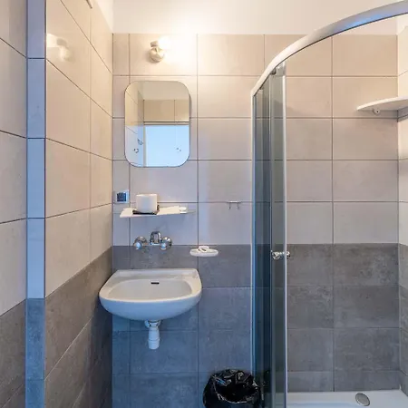 Bed & Breakfast Pod Lwem