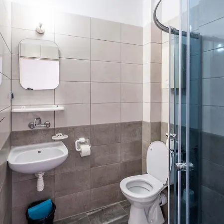 Pod Lwem Bed & Breakfast 3*