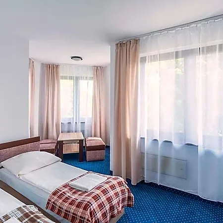 Pod Lwem Bed & Breakfast 3*