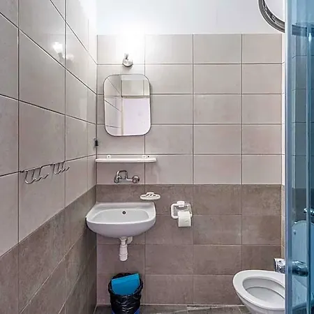 Pod Lwem Bed & Breakfast 3*