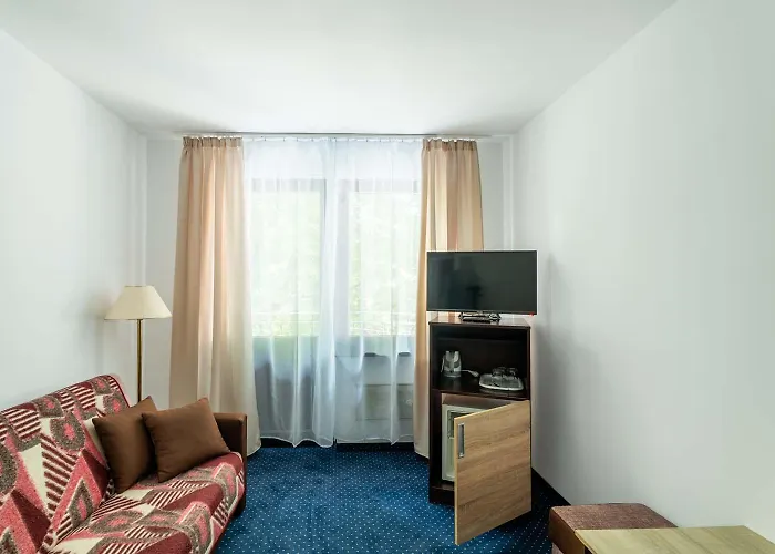 Pod Lwem Bed & Breakfast 3*